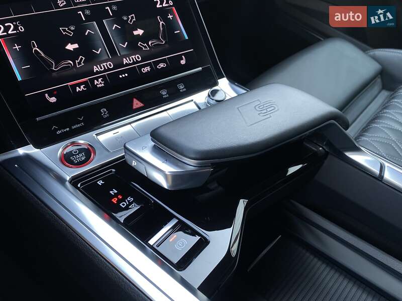 Внедорожник / Кроссовер Audi e-tron S Sportback 2022 в Львове