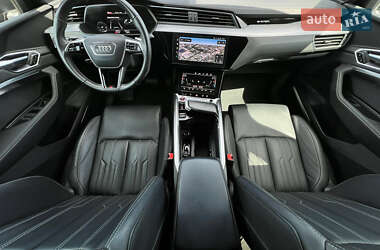Внедорожник / Кроссовер Audi e-tron S Sportback 2022 в 