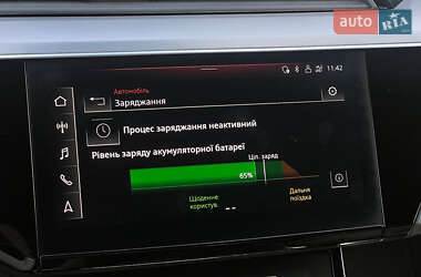 Внедорожник / Кроссовер Audi e-tron S Sportback 2022 в 