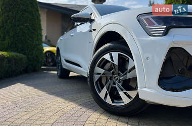 Внедорожник / Кроссовер Audi e-tron S Sportback 2022 в 