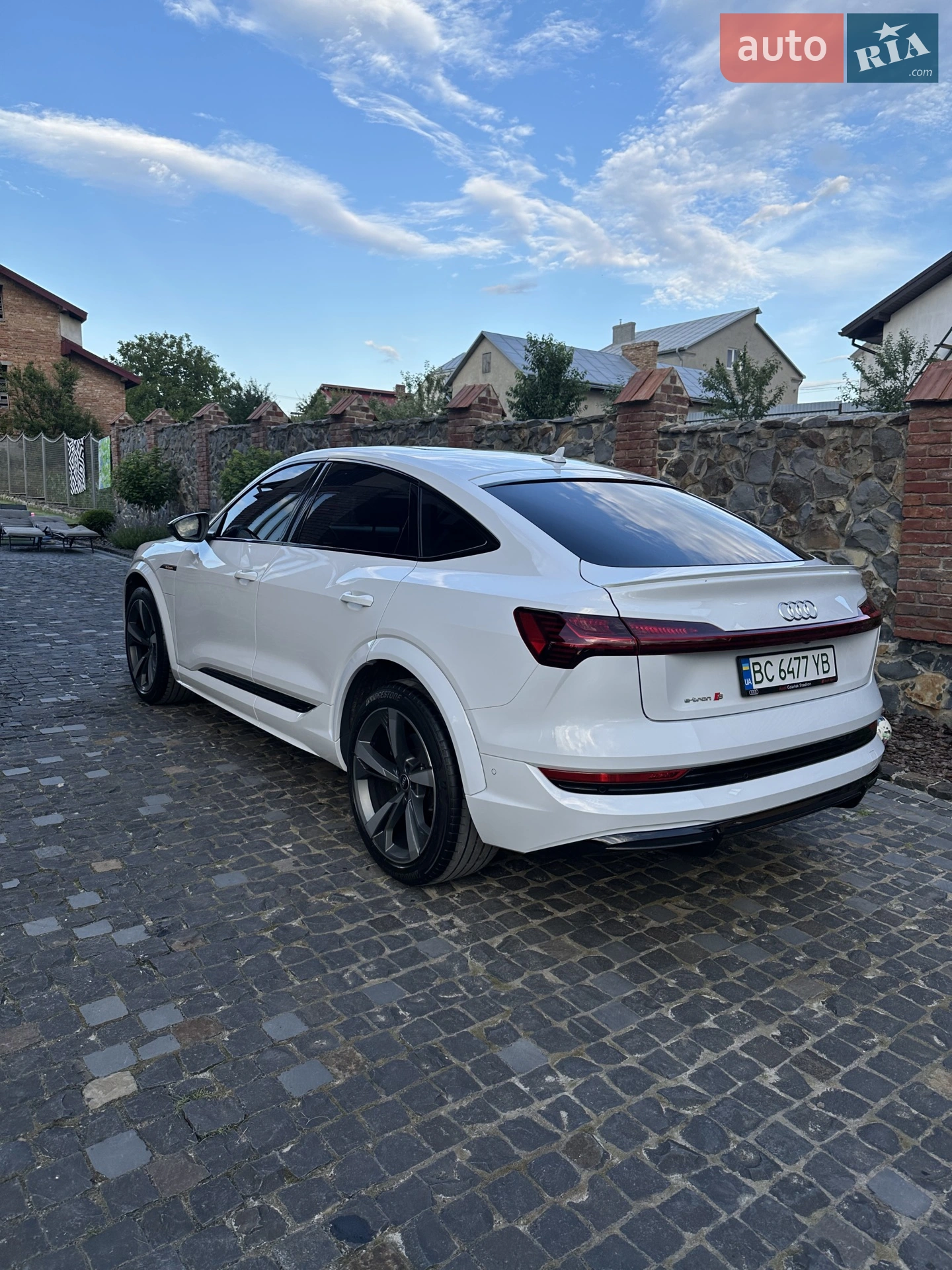 2021 Audi e-tron S Sportback - мініатюра 10