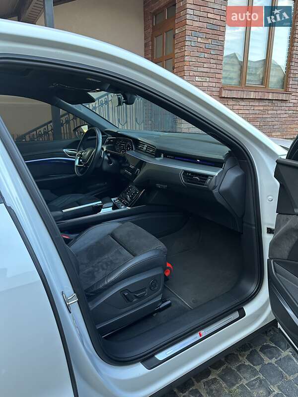 Позашляховик / Кросовер Audi e-tron S Sportback 2021 в Львові