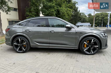 Внедорожник / Кроссовер Audi e-tron S Sportback 2022 в 