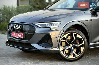 Внедорожник / Кроссовер Audi e-tron S Sportback 2022 в 