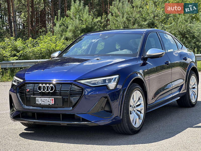 Позашляховик / Кросовер Audi e-tron S Sportback 2020 в Ковелі
