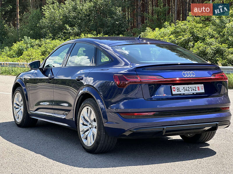 Позашляховик / Кросовер Audi e-tron S Sportback 2020 в Ковелі