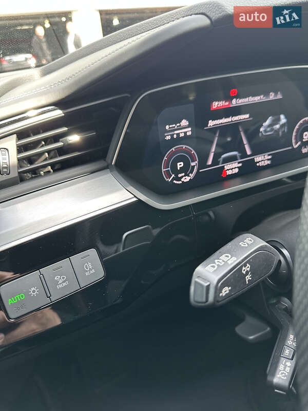 Внедорожник / Кроссовер Audi e-tron S Sportback 2021 в Киеве