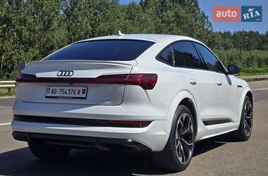 Внедорожник / Кроссовер Audi e-tron S Sportback 2021 в 