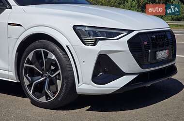 Внедорожник / Кроссовер Audi e-tron S Sportback 2021 в 