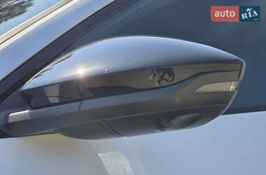 Внедорожник / Кроссовер Audi e-tron S Sportback 2021 в 