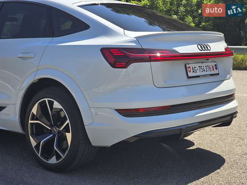 Позашляховик / Кросовер Audi e-tron S Sportback 2021 в Ковелі фото 30 Позашляховик / Кросовер Audi e-tron S Sportback 2021 в Ковелі