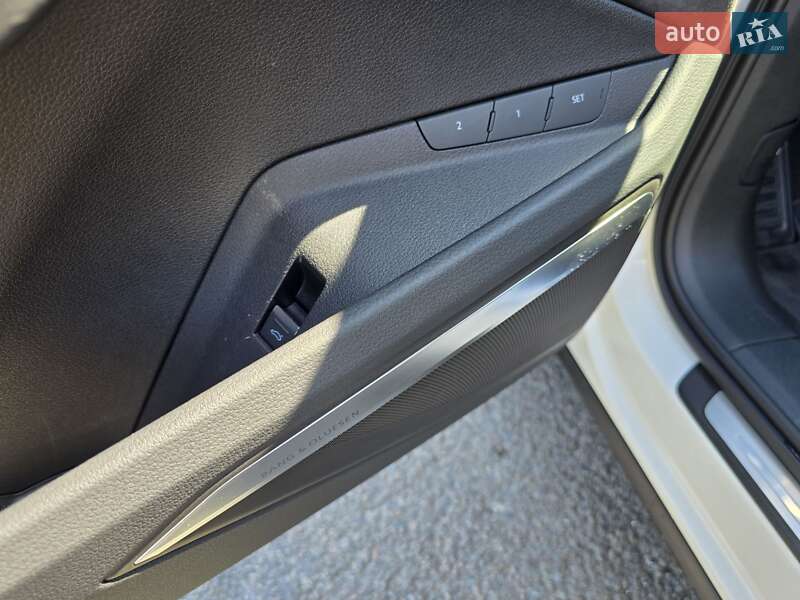 Позашляховик / Кросовер Audi e-tron S Sportback 2021 в Ковелі фото 49 Позашляховик / Кросовер Audi e-tron S Sportback 2021 в Ковелі
