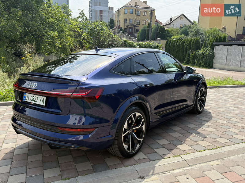 Внедорожник / Кроссовер Audi e-tron S Sportback 2022 в Львове