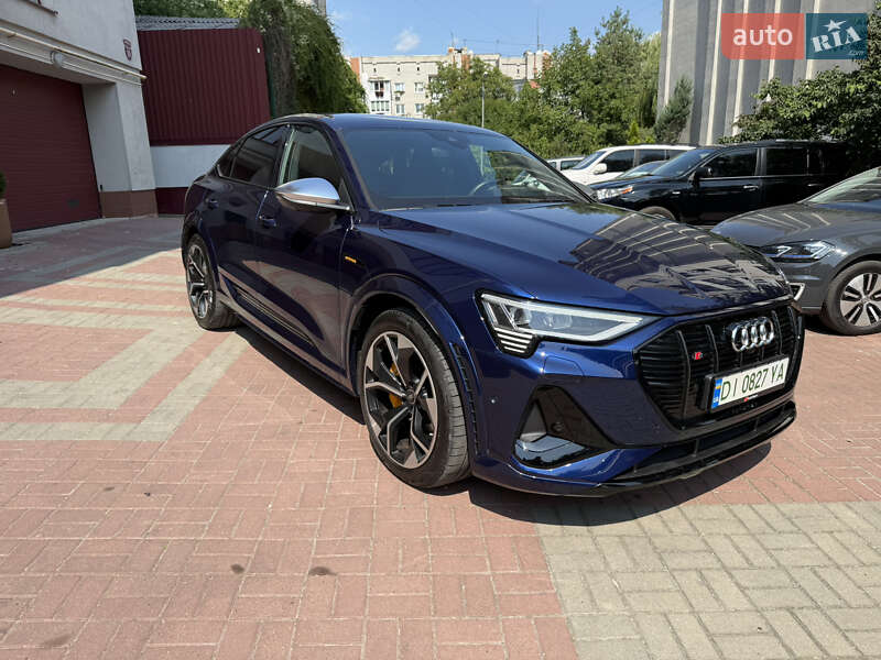 Внедорожник / Кроссовер Audi e-tron S Sportback 2022 в Львове