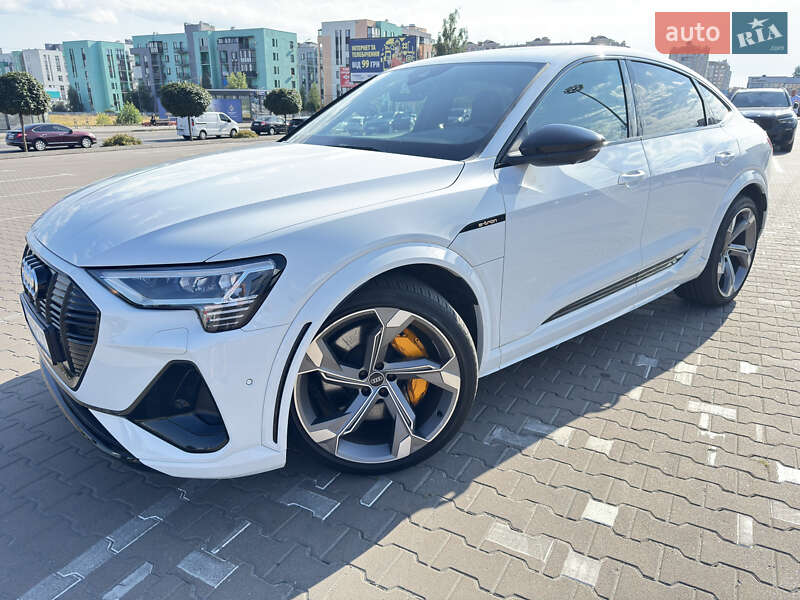 Позашляховик / Кросовер Audi e-tron S Sportback 2021 в Києві фото 11 Позашляховик / Кросовер Audi e-tron S Sportback 2021 в Києві