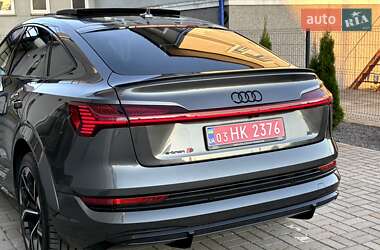 Внедорожник / Кроссовер Audi e-tron S Sportback 2022 в 