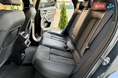 Внедорожник / Кроссовер Audi e-tron S Sportback 2022 в 