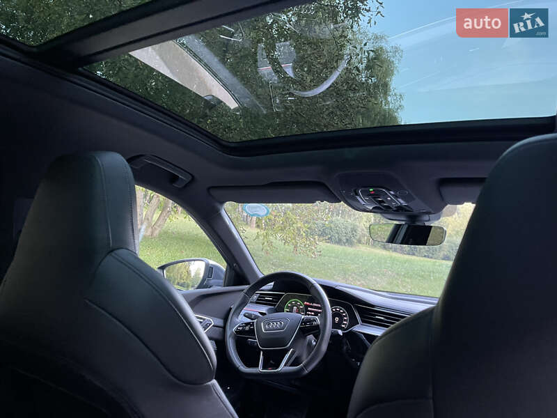 Позашляховик / Кросовер Audi e-tron S Sportback 2021 в Тернополі фото 41 Позашляховик / Кросовер Audi e-tron S Sportback 2021 в Тернополі
