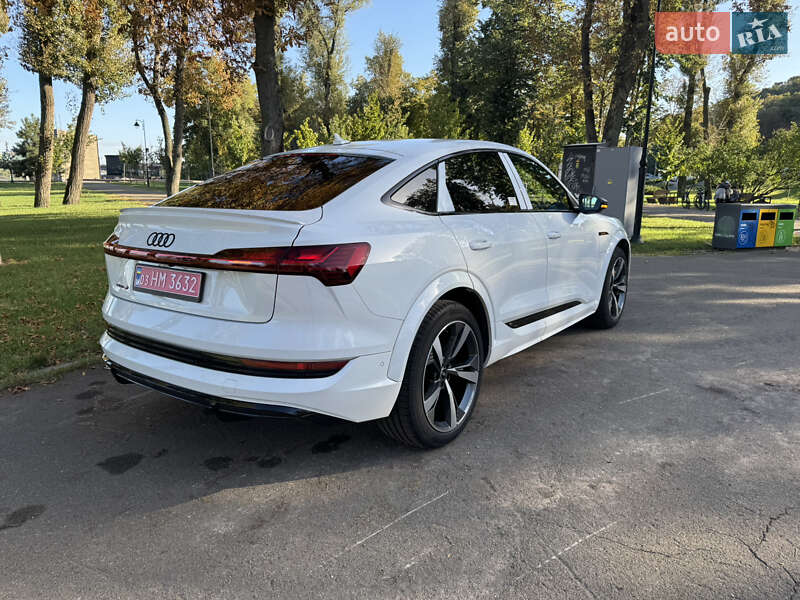 Внедорожник / Кроссовер Audi e-tron S Sportback 2022 в Киеве