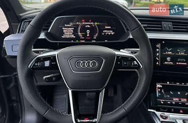 Внедорожник / Кроссовер Audi e-tron S Sportback 2021 в 