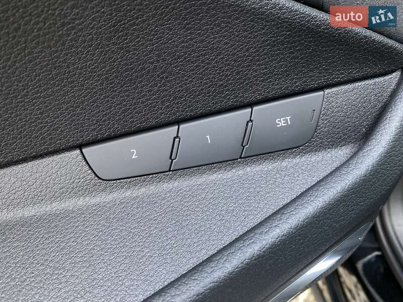 Позашляховик / Кросовер Audi e-tron S Sportback 2023 в Львові фото 60 Позашляховик / Кросовер Audi e-tron S Sportback 2023 в Львові