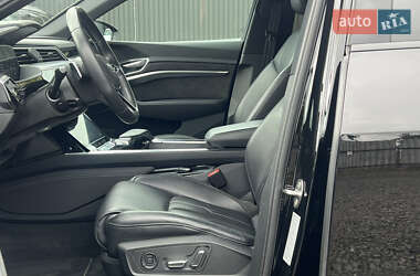 Внедорожник / Кроссовер Audi e-tron S Sportback 2022 в 