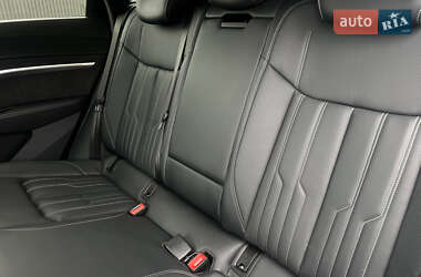 Внедорожник / Кроссовер Audi e-tron S Sportback 2022 в 