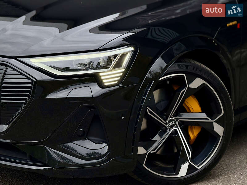Внедорожник / Кроссовер Audi e-tron S Sportback 2023 в Харькове