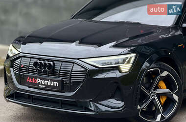 Внедорожник / Кроссовер Audi e-tron S Sportback 2023 в 
