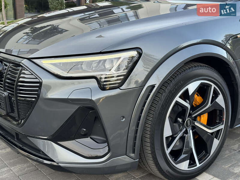 Внедорожник / Кроссовер Audi e-tron S Sportback 2021 в Ужгороде