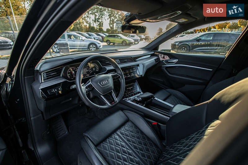 Внедорожник / Кроссовер Audi e-tron S Sportback 2021 в Львове фото 14 Внедорожник / Кроссовер Audi e-tron S Sportback 2021 в Львове