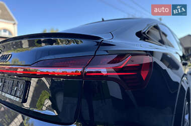 Внедорожник / Кроссовер Audi e-tron S Sportback 2022 в 