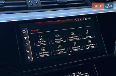 Внедорожник / Кроссовер Audi e-tron S Sportback 2022 в 
