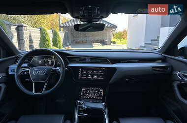Внедорожник / Кроссовер Audi e-tron S Sportback 2022 в 