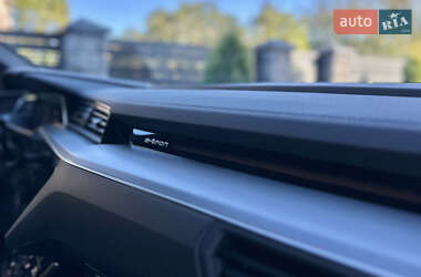 Внедорожник / Кроссовер Audi e-tron S Sportback 2022 в 