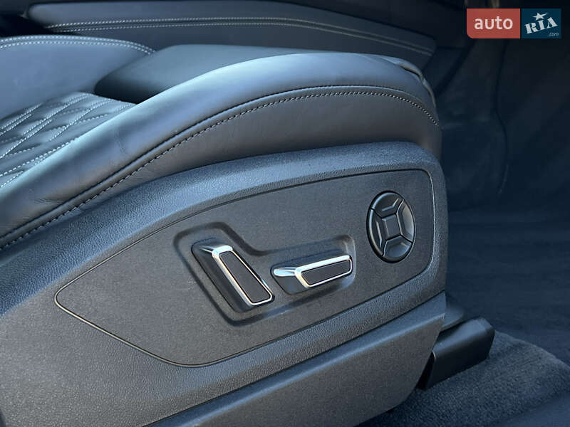 Позашляховик / Кросовер Audi e-tron S Sportback 2022 в Луцьку