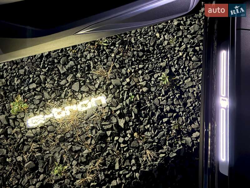 Внедорожник / Кроссовер Audi e-tron S Sportback 2021 в Киеве фото 68 Внедорожник / Кроссовер Audi e-tron S Sportback 2021 в Киеве
