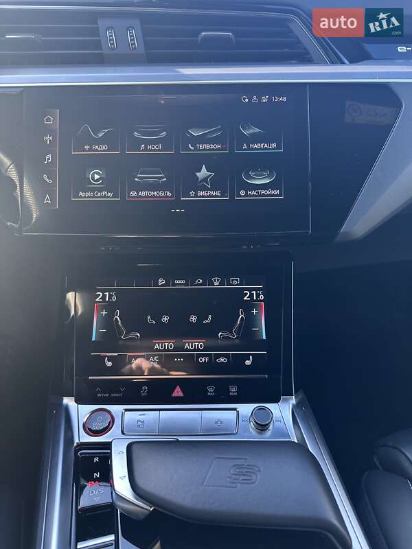 Позашляховик / Кросовер Audi e-tron S Sportback 2021 в Києві фото 9 Позашляховик / Кросовер Audi e-tron S Sportback 2021 в Києві