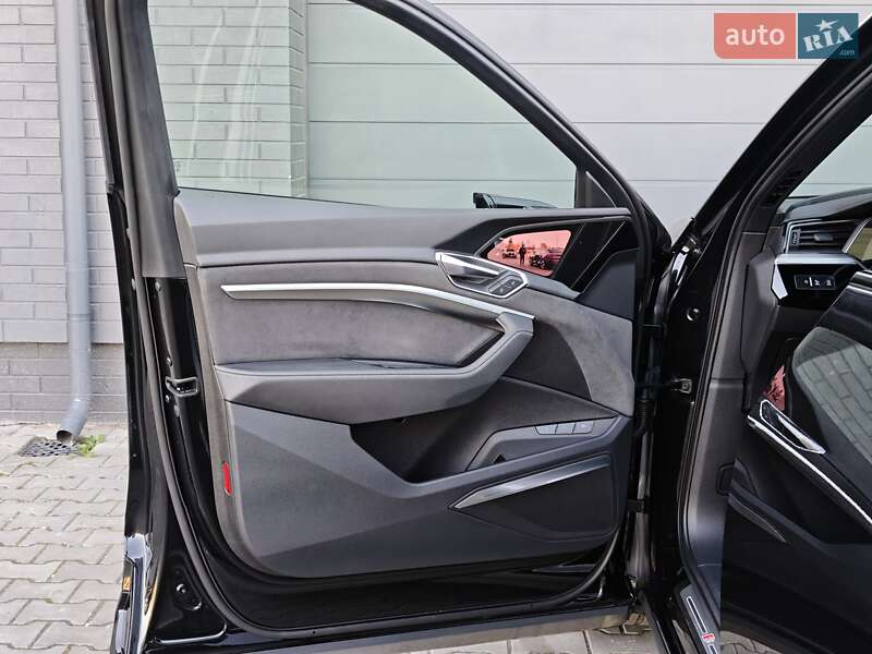 Позашляховик / Кросовер Audi e-tron S Sportback 2021 в Луцьку фото 26 Позашляховик / Кросовер Audi e-tron S Sportback 2021 в Луцьку