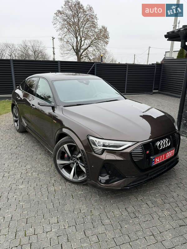 Позашляховик / Кросовер Audi e-tron S Sportback 2021 в Тернополі фото 3 Позашляховик / Кросовер Audi e-tron S Sportback 2021 в Тернополі