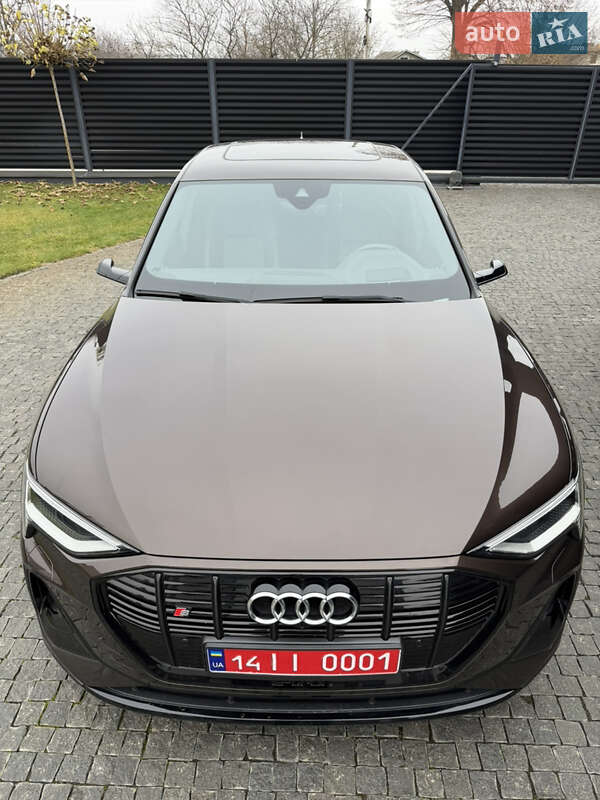 Позашляховик / Кросовер Audi e-tron S Sportback 2021 в Тернополі фото 6 Позашляховик / Кросовер Audi e-tron S Sportback 2021 в Тернополі