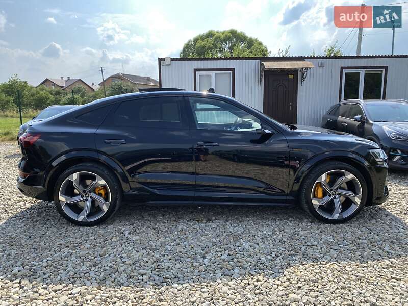 Внедорожник / Кроссовер Audi e-tron S Sportback 2023 в Львове