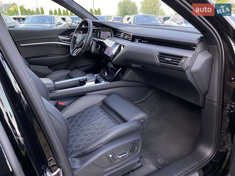 Внедорожник / Кроссовер Audi e-tron S Sportback 2023 в Львове