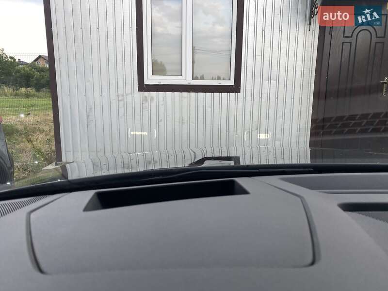 Внедорожник / Кроссовер Audi e-tron S Sportback 2023 в Львове