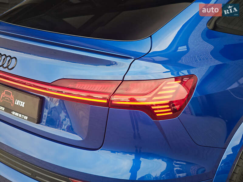 Позашляховик / Кросовер Audi e-tron S Sportback 2021 в Луцьку