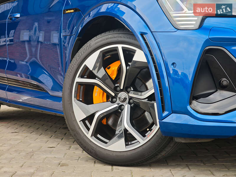 Позашляховик / Кросовер Audi e-tron S Sportback 2021 в Луцьку