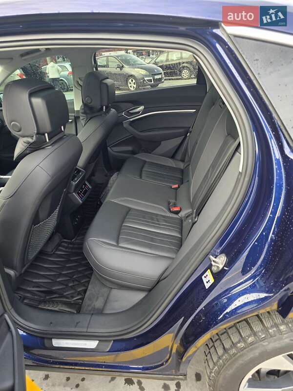 Внедорожник / Кроссовер Audi e-tron S Sportback 2021 в Тернополе фото 13 Внедорожник / Кроссовер Audi e-tron S Sportback 2021 в Тернополе