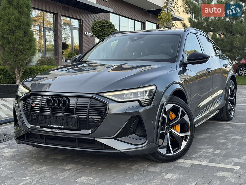 Позашляховик / Кросовер Audi e-tron S Sportback 2021 в Ужгороді