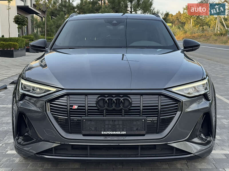 Позашляховик / Кросовер Audi e-tron S Sportback 2021 в Ужгороді