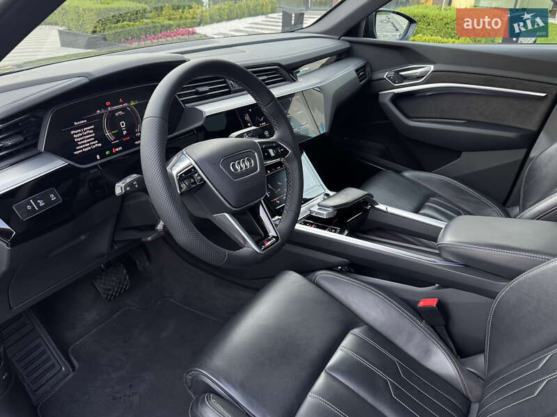 Позашляховик / Кросовер Audi e-tron S Sportback 2021 в Ужгороді